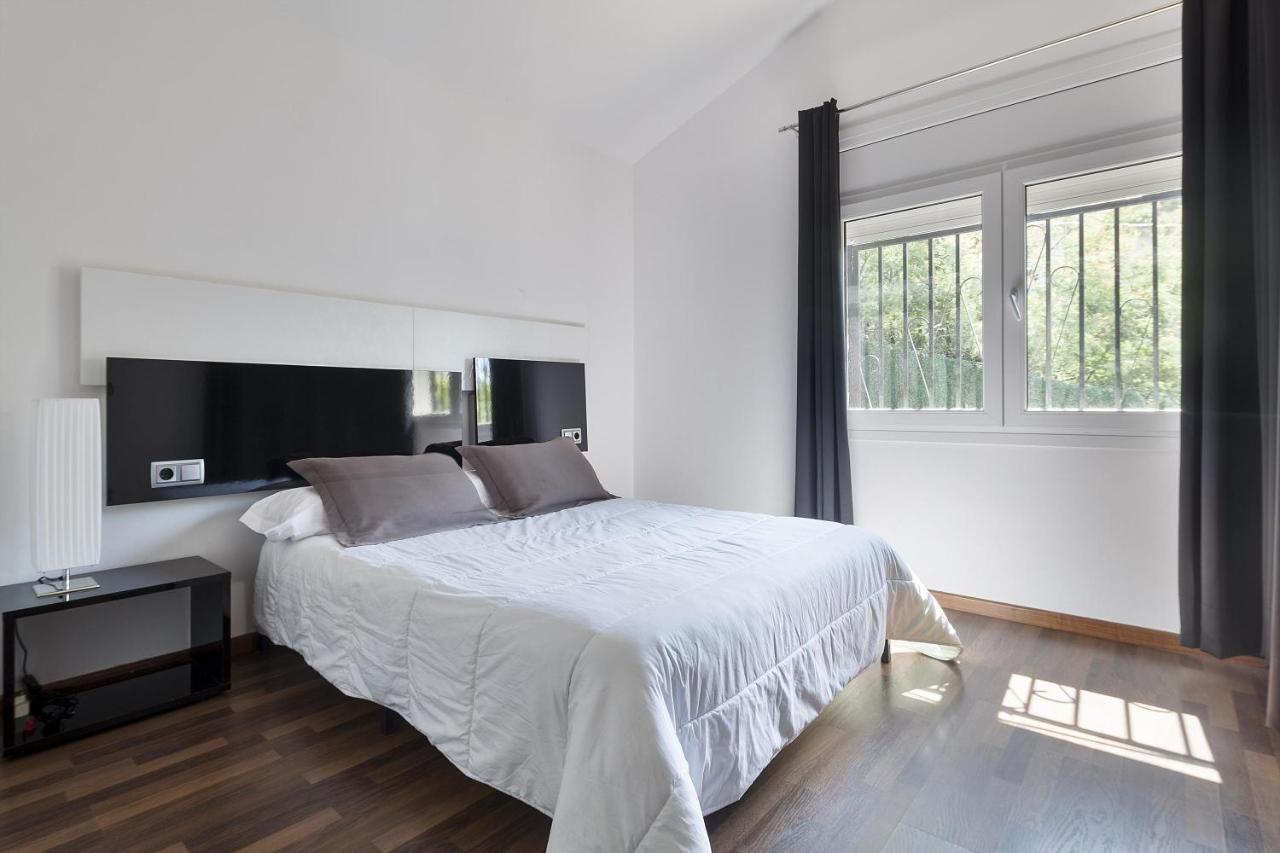 House Vista Bella Villa Росес Екстериор снимка